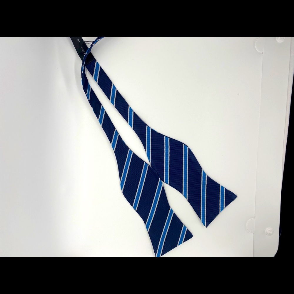 Tommy Hilfiger Bow Tie